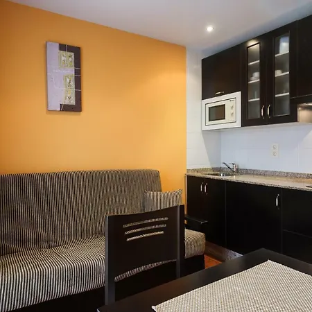Apartamentos De Herminia Manzaneda  Exterior foto